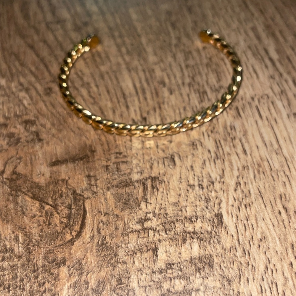 Beautiful Henri Bendle bracelet